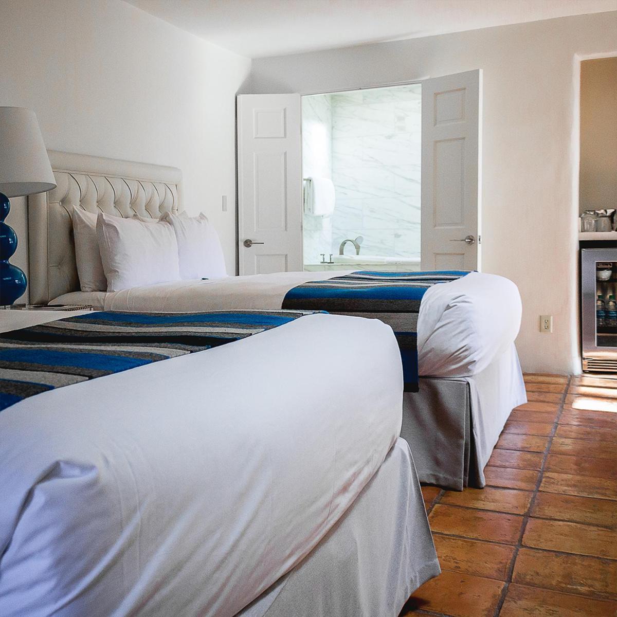 タオス パラシオ デ マルケサ Bed & Breakfast エクステリア 写真
